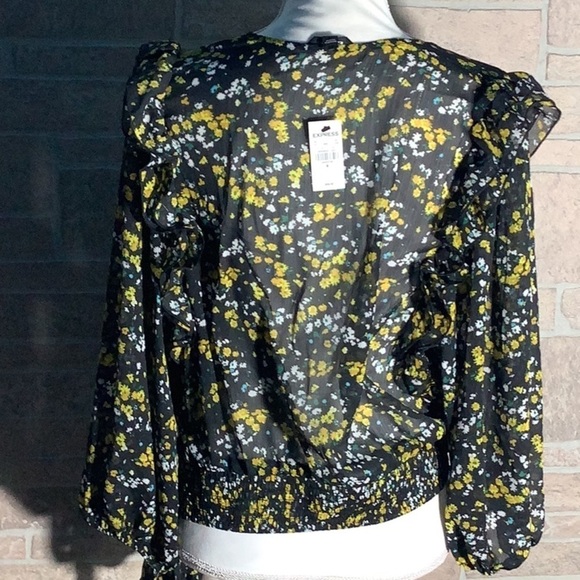 Express NEW -Sz M - cropped ruffled mock wrap shirt - balloon sleeves - dreamy - Picture 6 of 10
